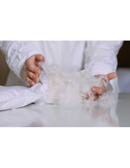 Puchowa kołdra 155x200 całoroczna